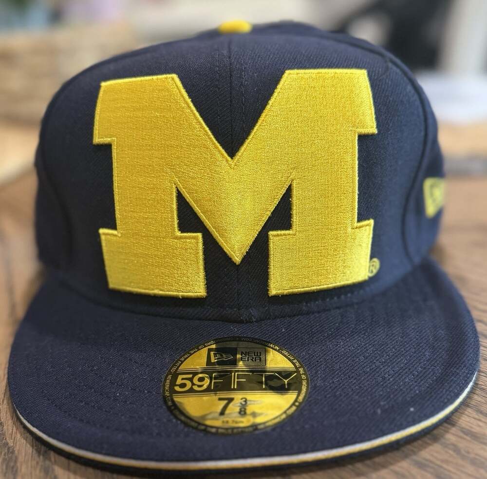Michigan Wolverines New Era 59FIFTY Fitted Hat 7 3/8 Navy Maize Block M NCAA
